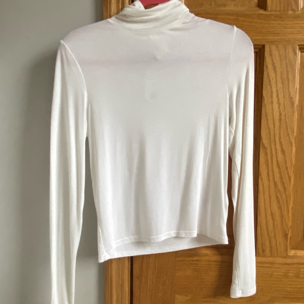 White Long Sleeve Turtleneck